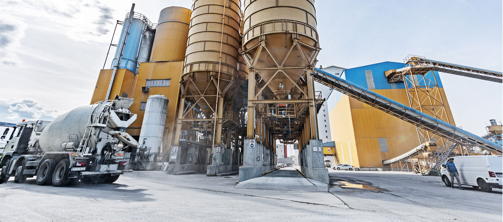 Software Butler - Das Batsch Butler® Warenwirtschaftssystem besteht aus zahlreichen branchenspezifischen Softwarebausteinen für die Bauwirtschaft. Beton